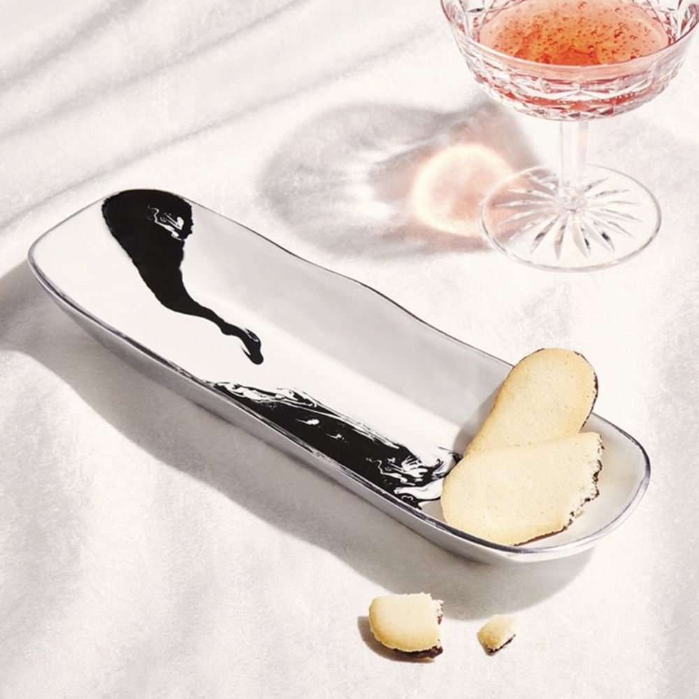 Nima Oberoi Lunares Bianco Nero Rectangle Tray